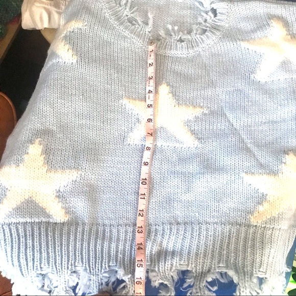 Cute pastel blue kawaii fringe sweater with stars - Picture 6 of 6